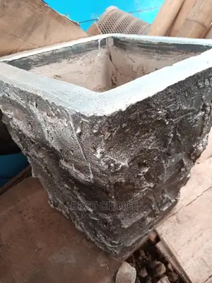 Concrete Planters Expertly Made to Add Beauty to Property