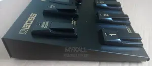 Boss Gt100 Multi Effects Pedal