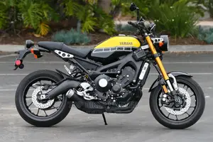 Yamaha 2016 Yellow