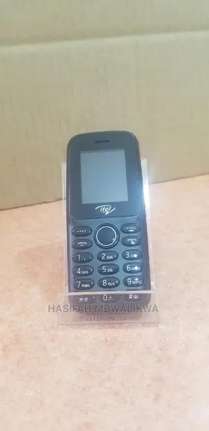 New Itel it2163 Black