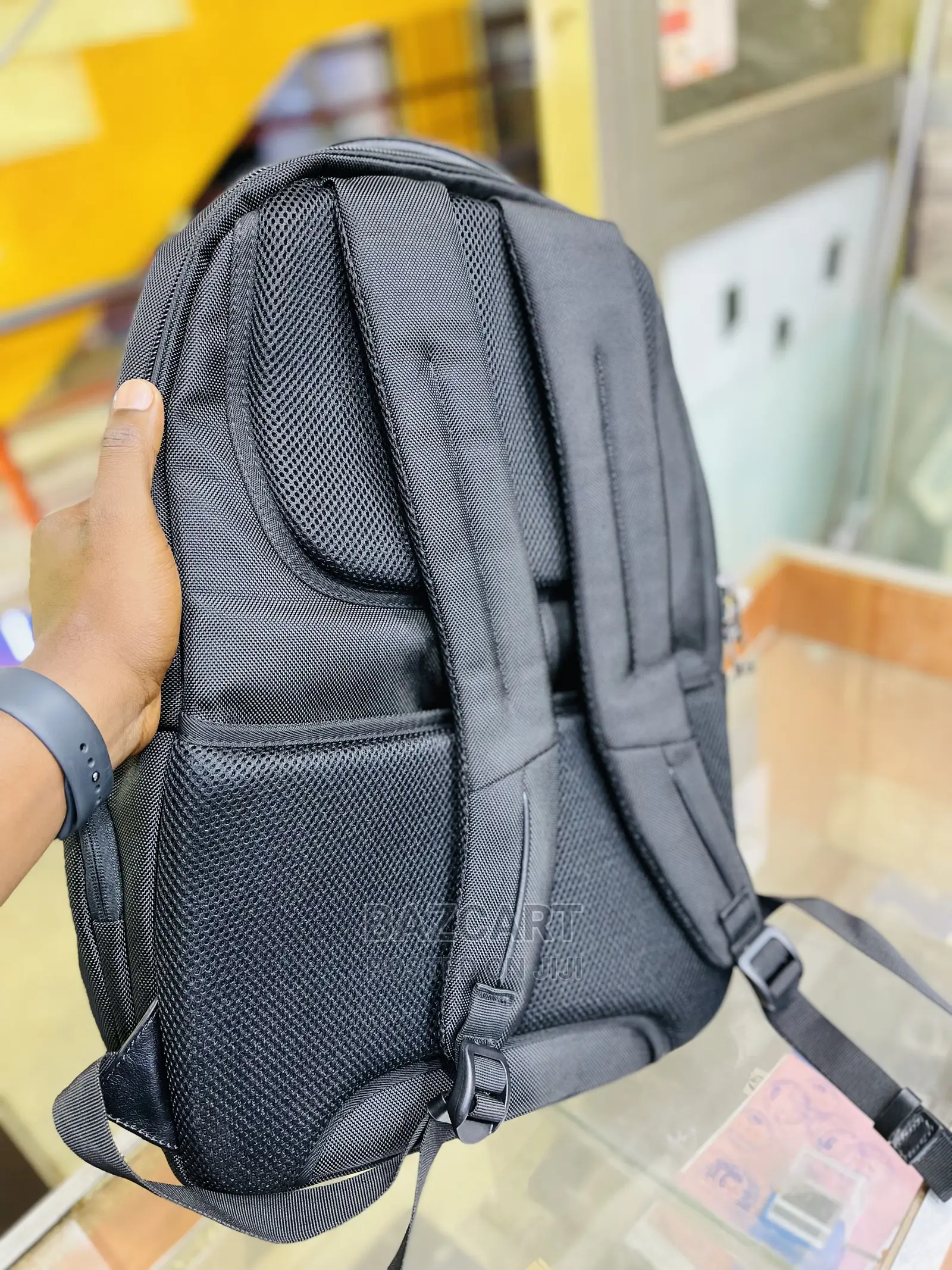 Numinous London Backpack With Fingerprint and Powebank