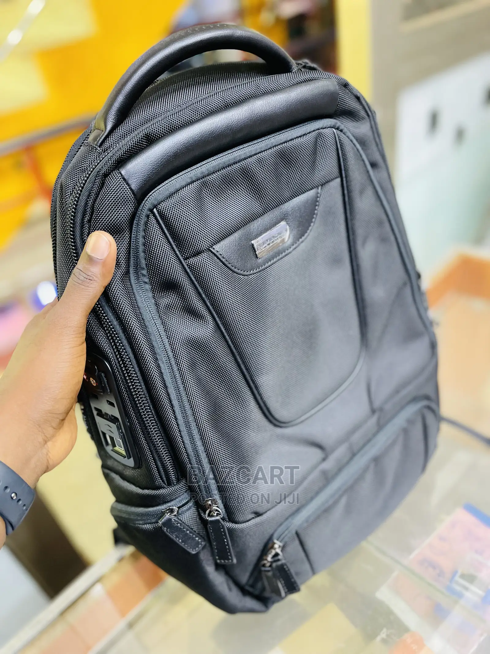 Numinous London Backpack With Fingerprint and Powebank