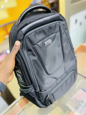 Numinous London Backpack With Fingerprint and Powebank