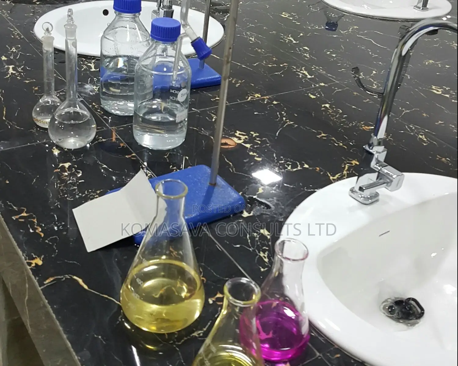 Chemist Services for Food, Beverages and Cosmetics