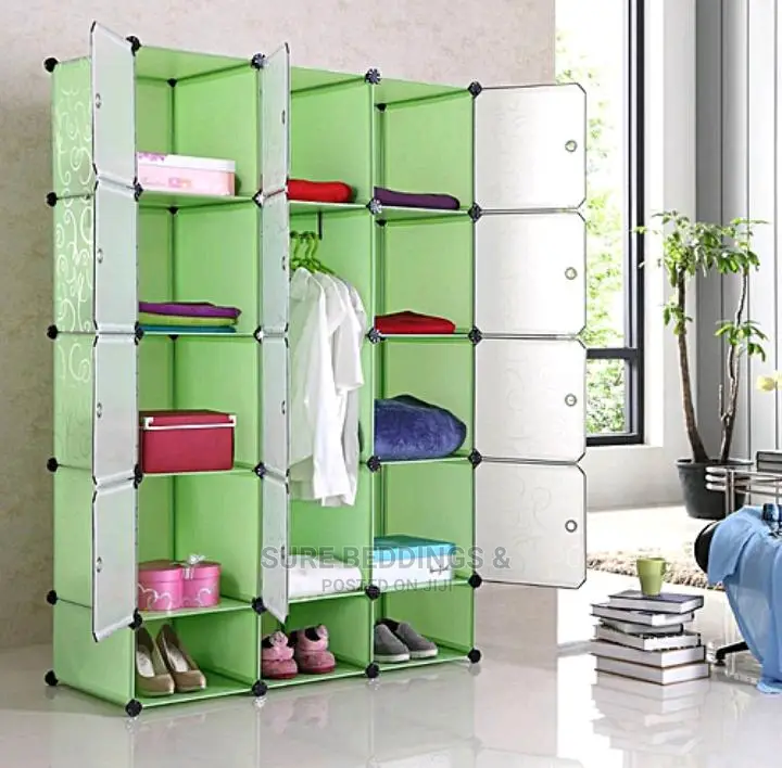 3 Columns Plastic Wardrobe