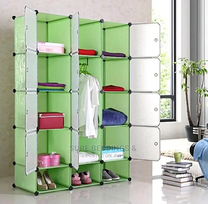 3 Columns Plastic Wardrobe