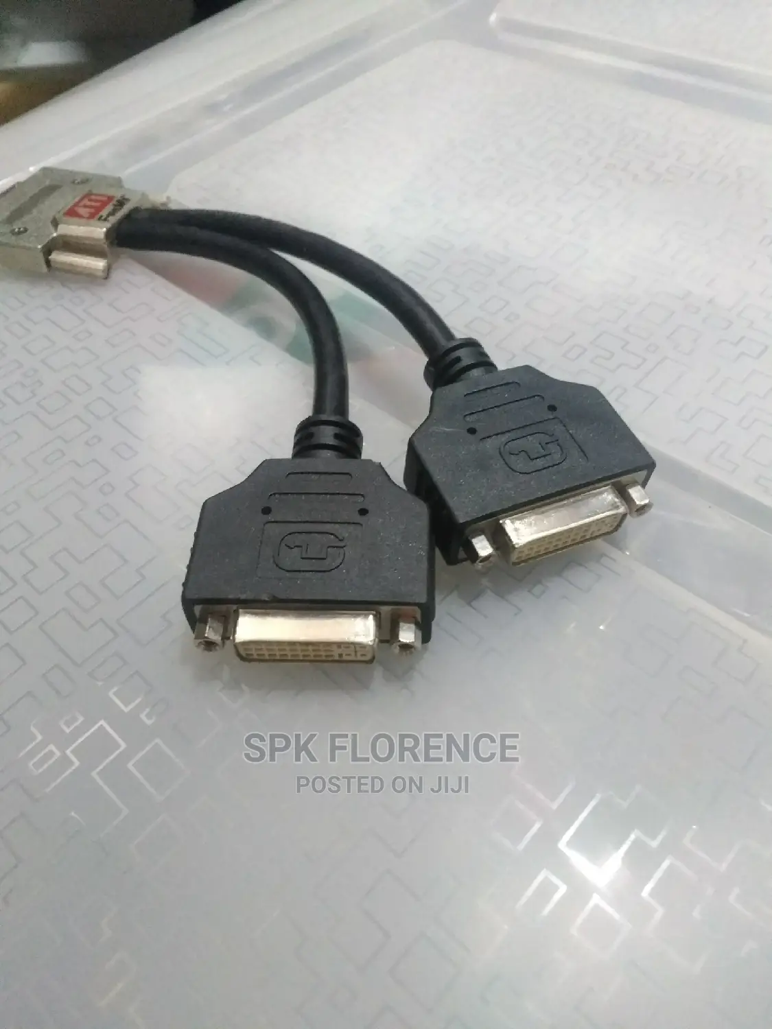 Ati Firemv 2400 VHDCI to Dual Dvi Cable