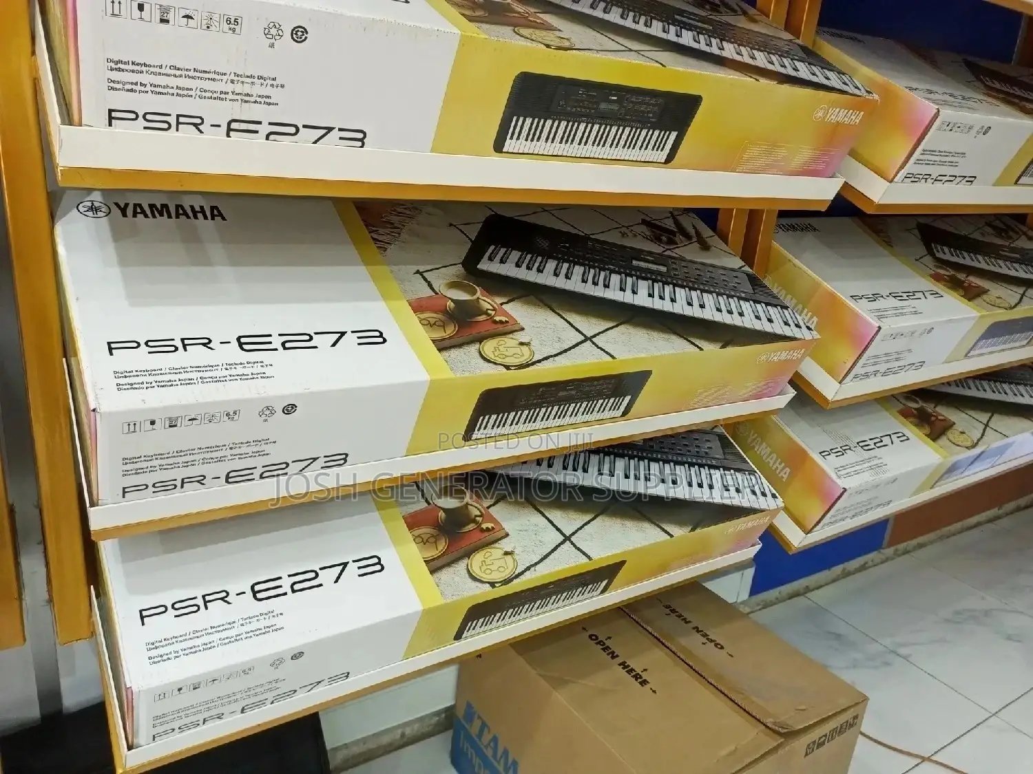 PSR-E273 Yamaha Keyboard