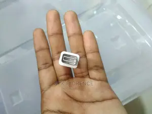 Apple Mini DVI to VGA Adapter Bulk M9320g/A