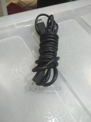 Pantech USB Data Cable