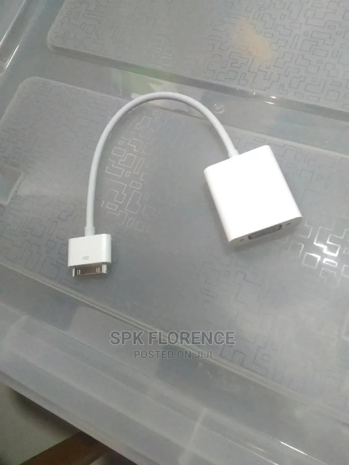 Apple VGA Adapter