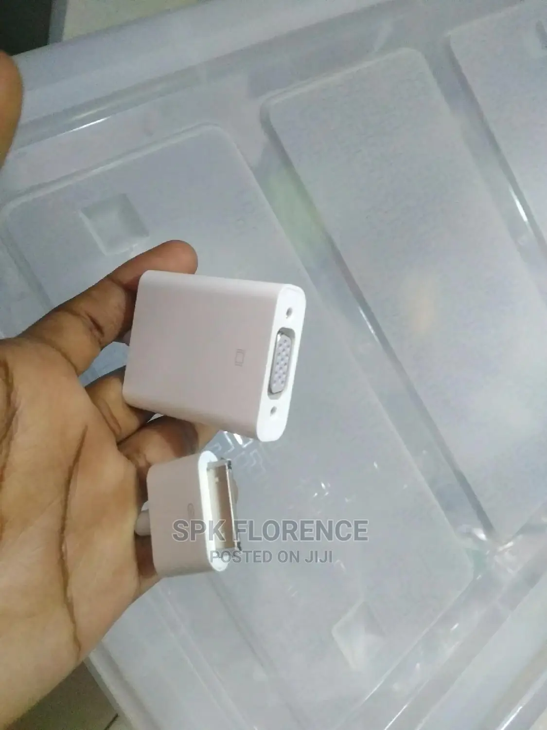 Apple VGA Adapter