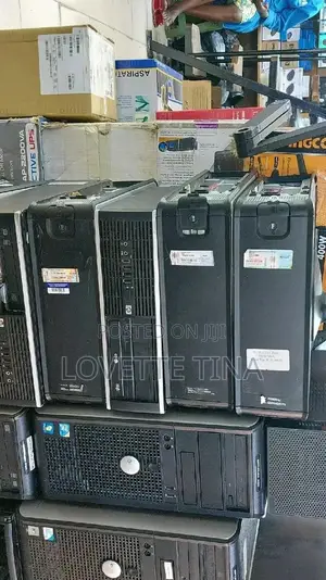 Desktop Computer Lenovo 4GB Intel Core i5 HDD 500GB