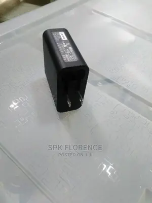 Lenovo Ac Adapter 20v