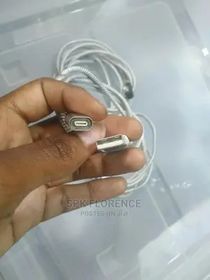 Amzlife Magnetic Charging Cable