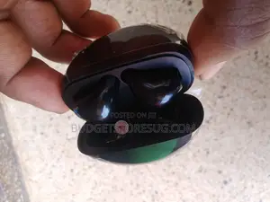 Airpro 6 Black Airpod Airbud