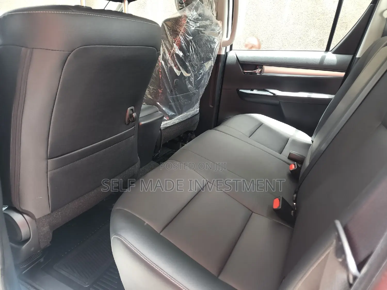 Toyota Hilux 2022 White