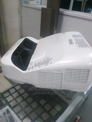 Epson Europe Eb-1430wi Projector Wxga Ultra Short Throw
