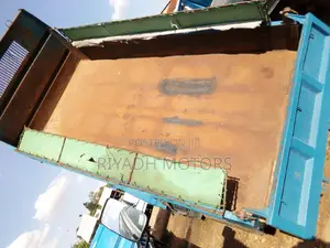 Canter Dumper 32 Engine