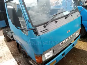 Canter Dumper 32 Engine