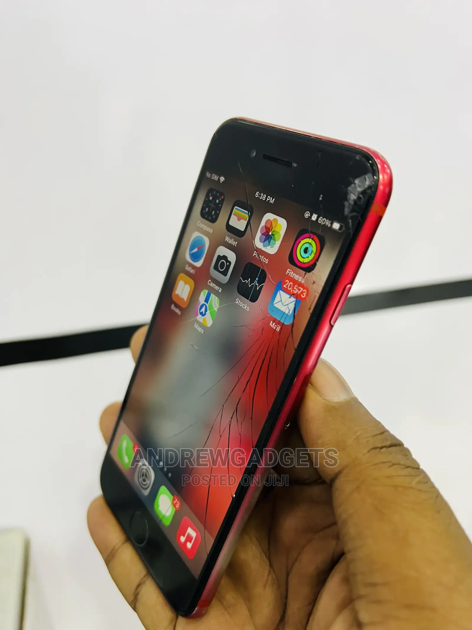 Apple iPhone SE (2020) 64 GB Red