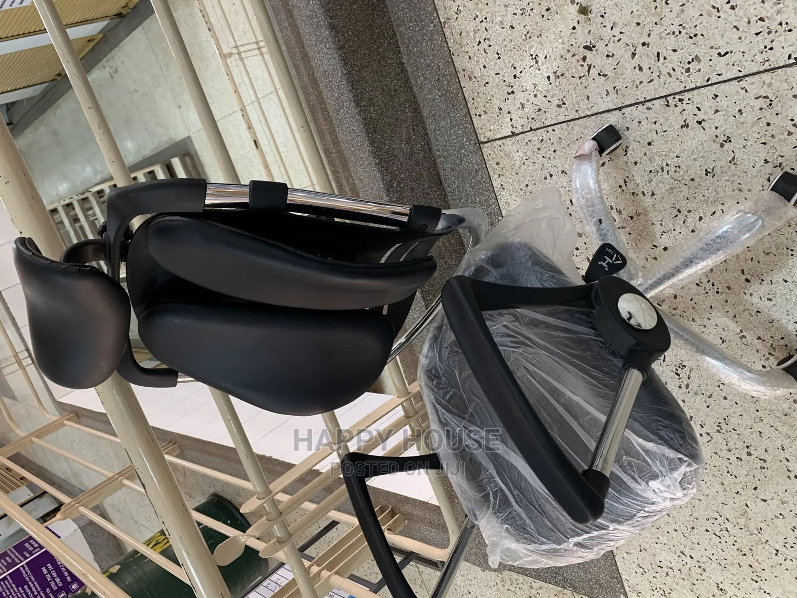 Orthopedic Offices Chair ( Recliner)