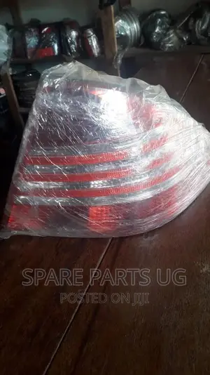Mercedes Benz S500 2003 - 2006 Taillight