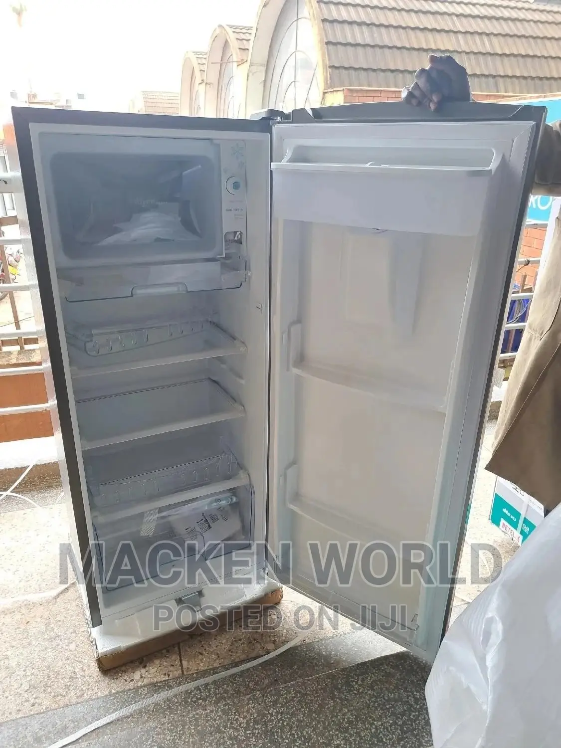 229L Hisense Single Door Fridge With Water Dispenser