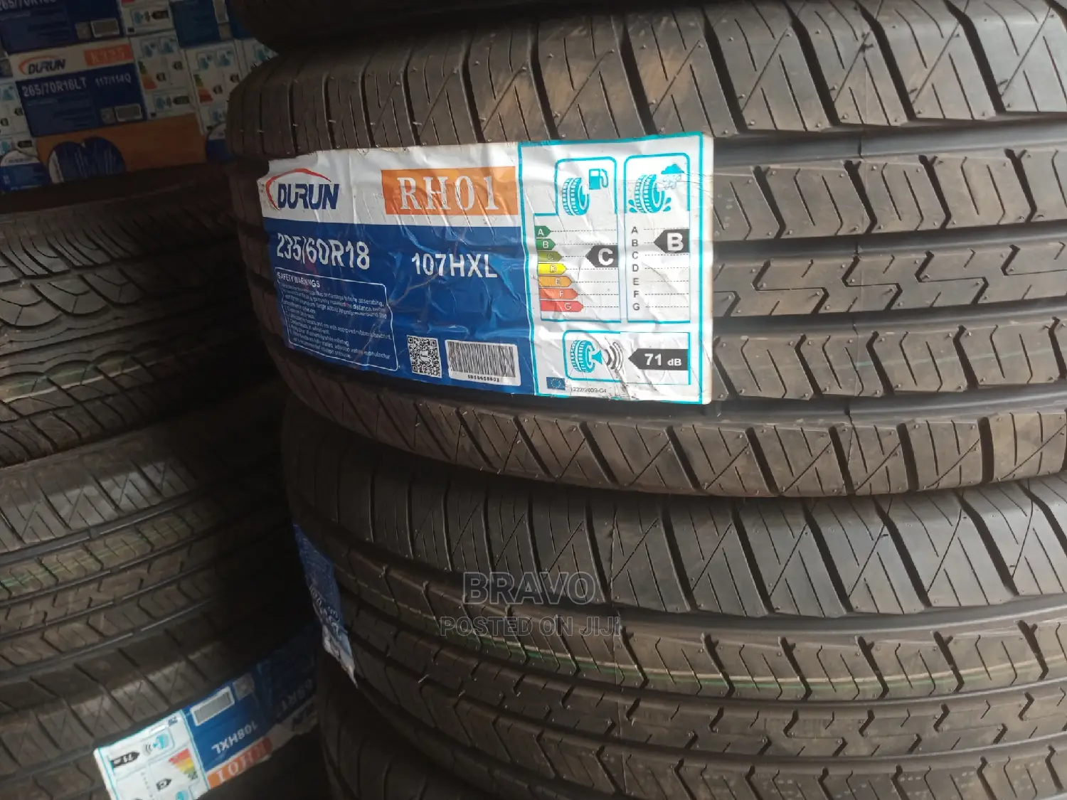 235/60r18 Tire