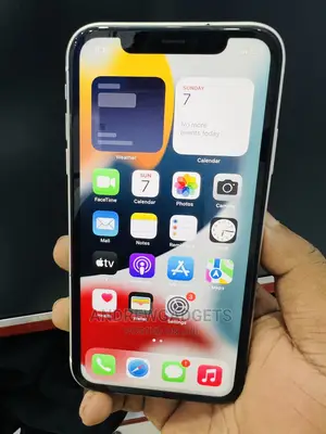 Apple iPhone 11 128 GB White