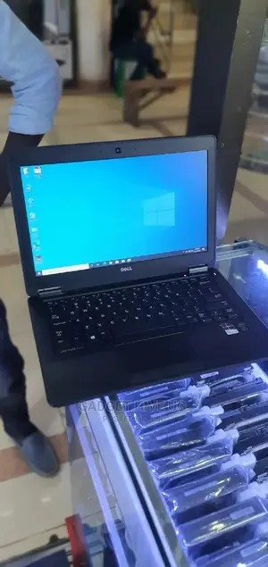 Laptop Dell Latitude 12 E7250 4GB Intel Core I5 SSD 256GB