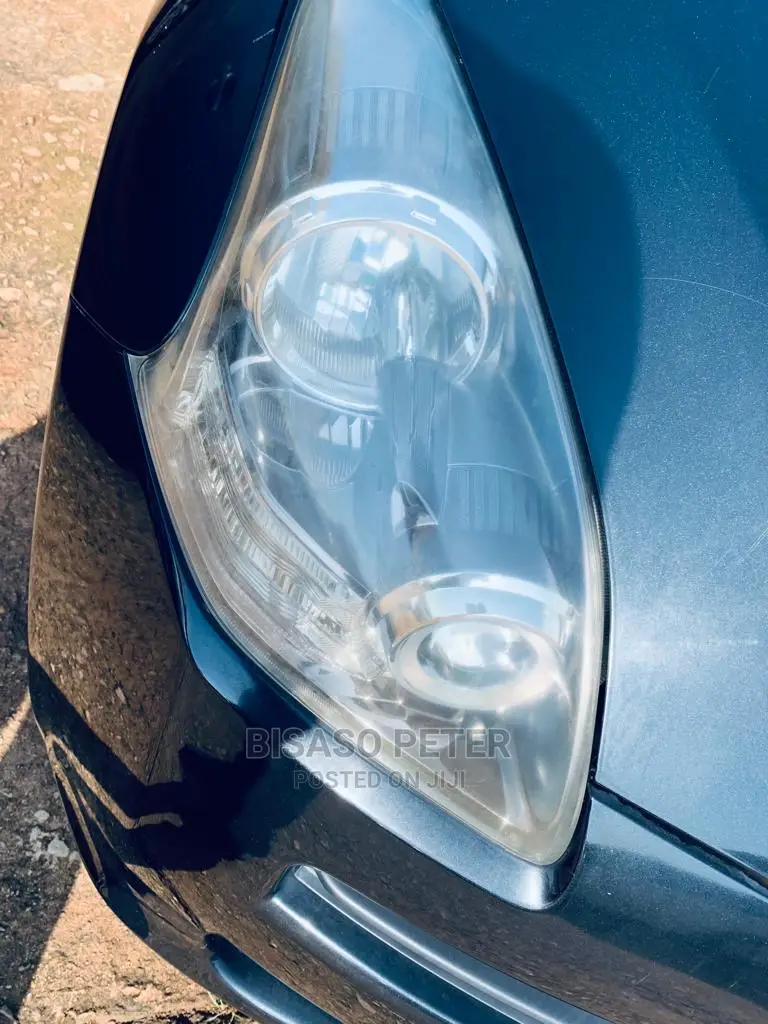 Toyota Ractis 2009 Black