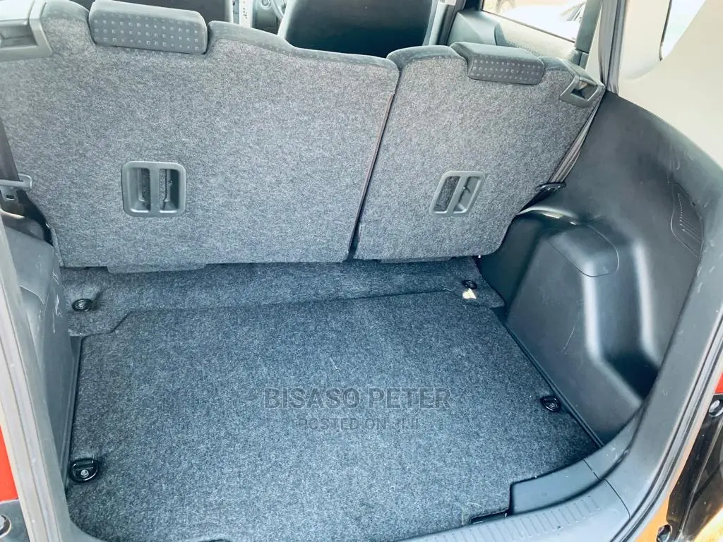 Toyota Ractis 2009 Black
