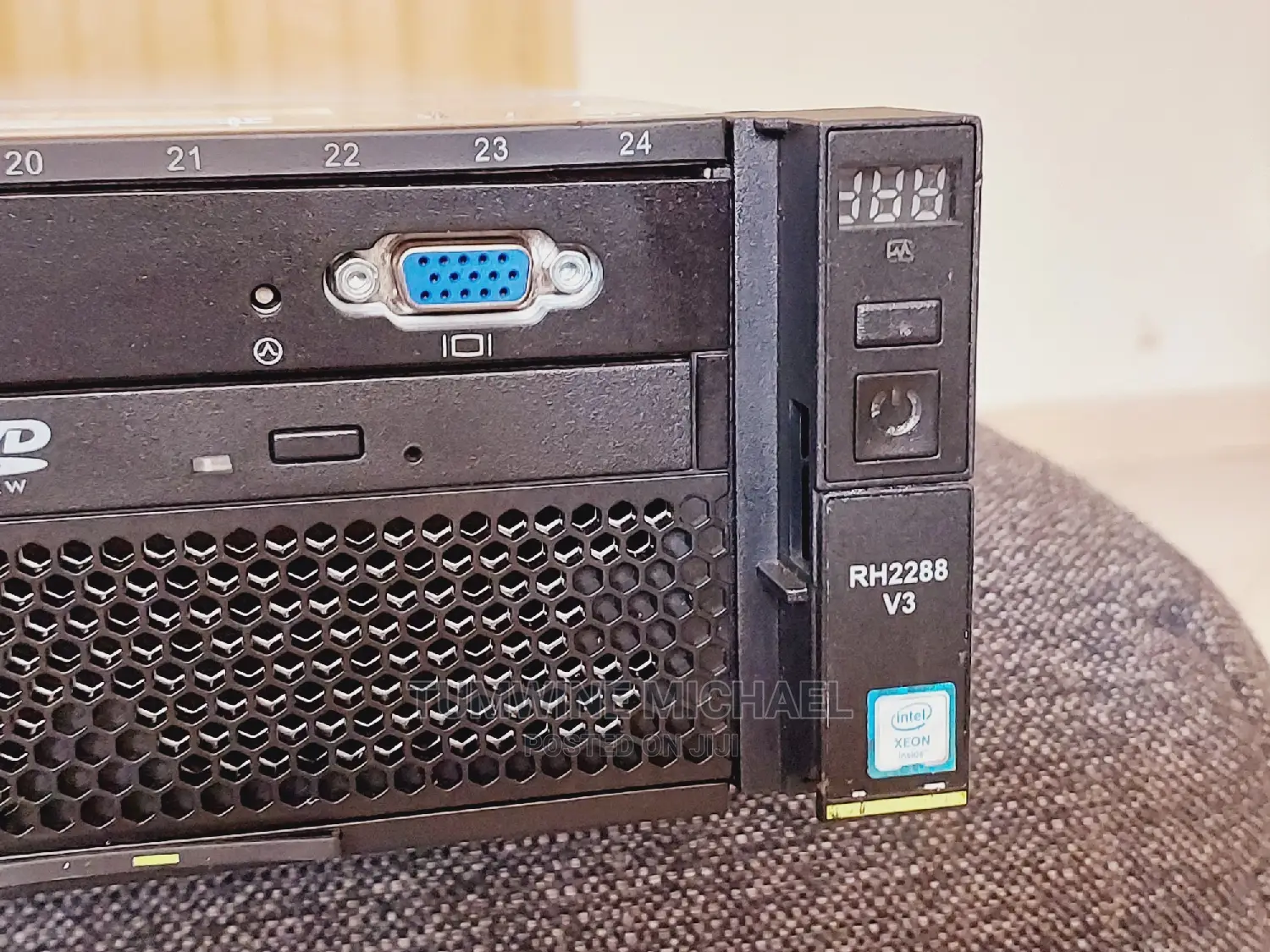 Server Huawei OceanStor 5500 V3 32GB Intel Xeon HDD 500GB
