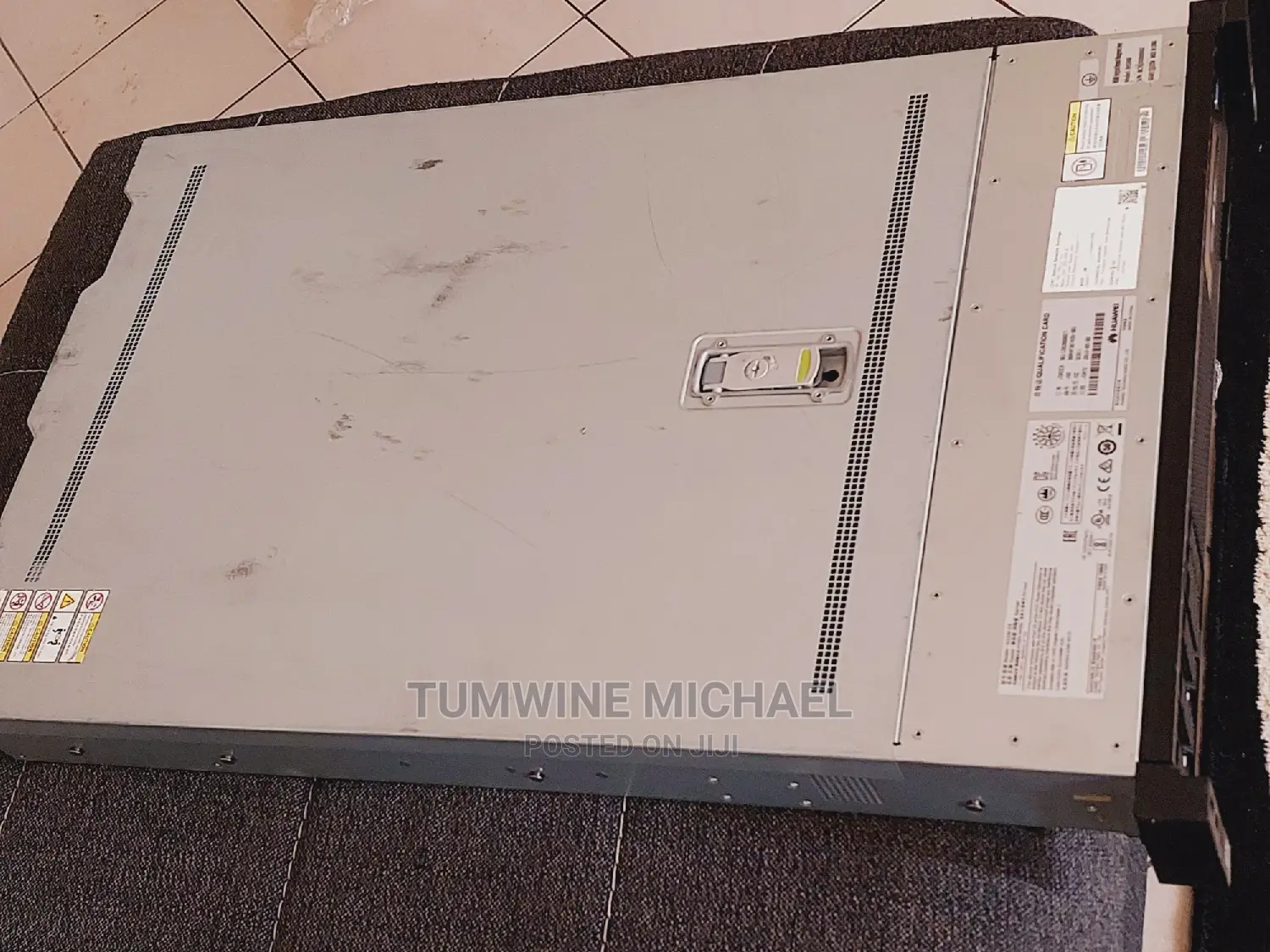 Server Huawei OceanStor 5500 V3 32GB Intel Xeon HDD 500GB