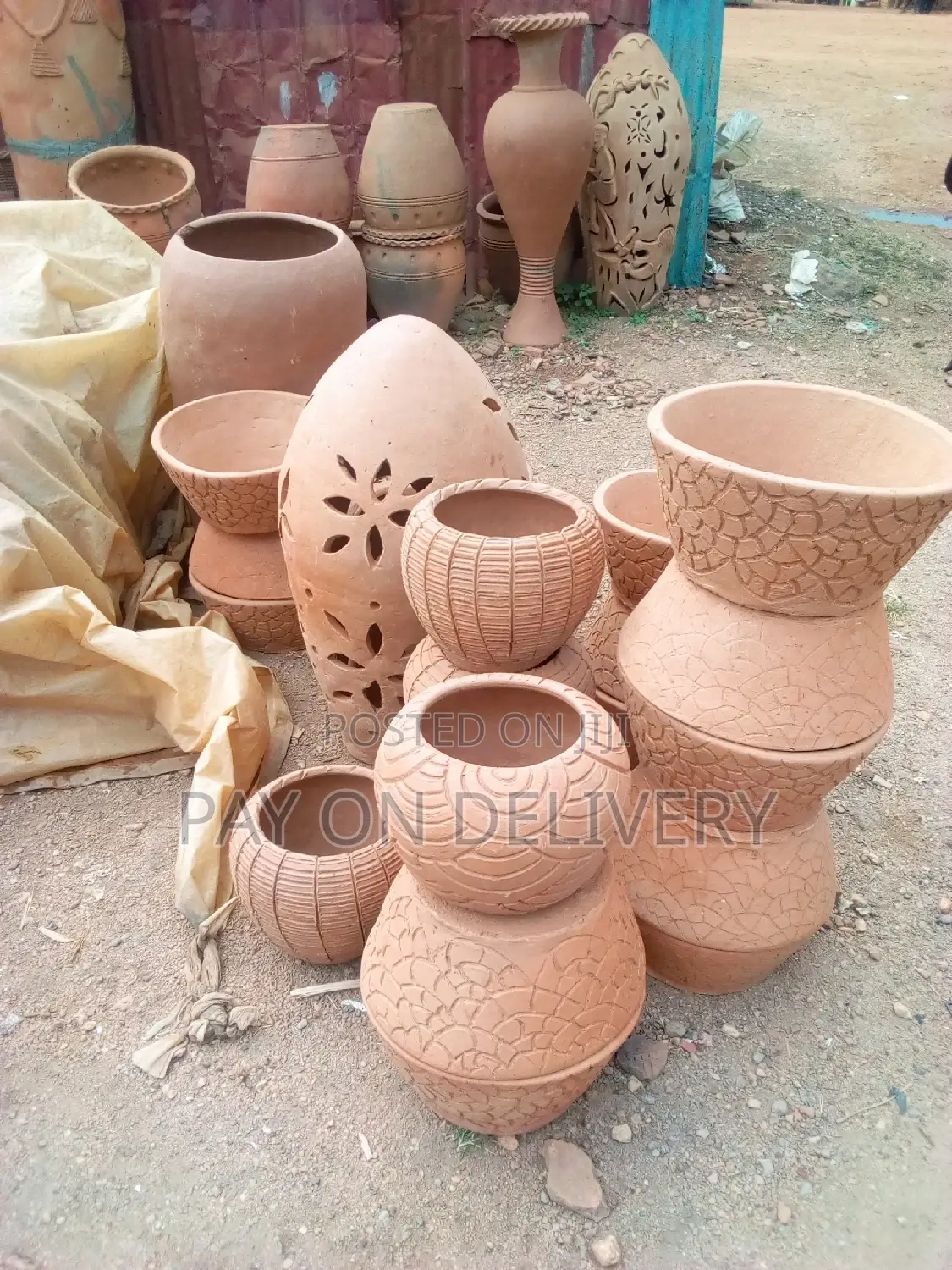 All Clay Flower Pots