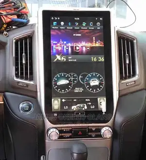 2014 Landcruiser Tesla Radio