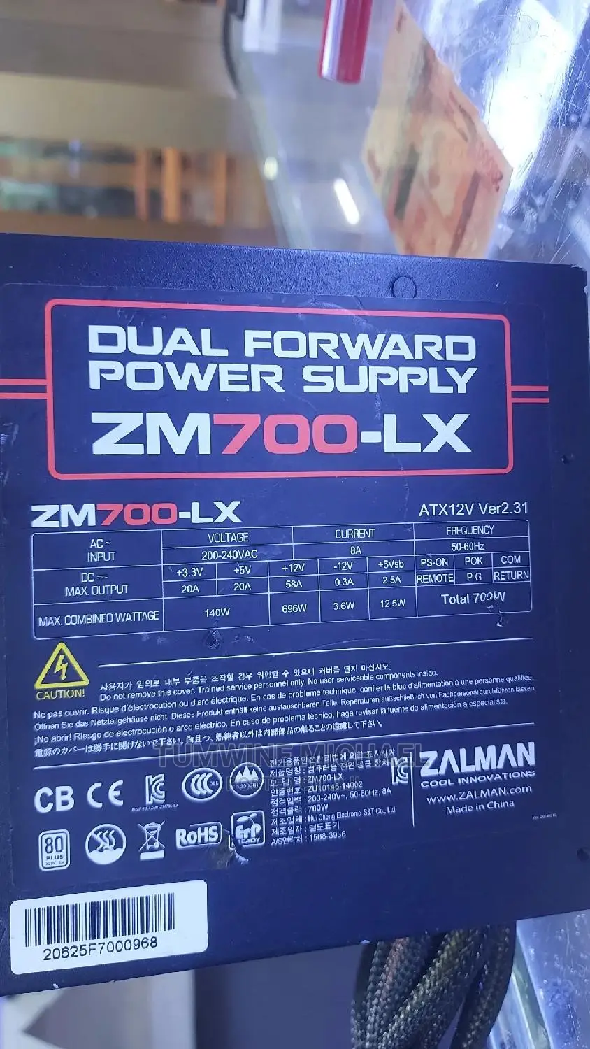 Power Supply 700 Watts