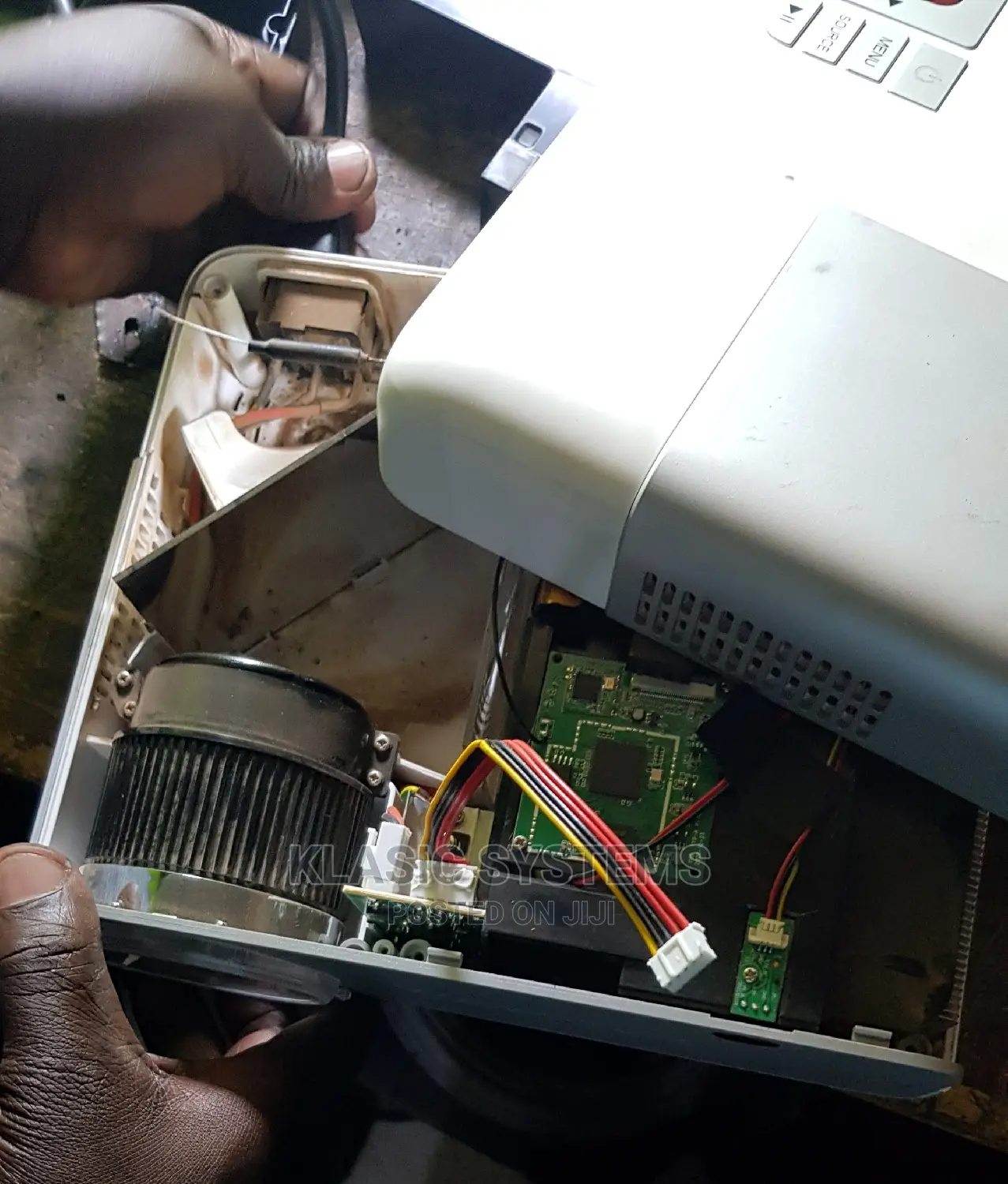 EPSON Projectors Repair