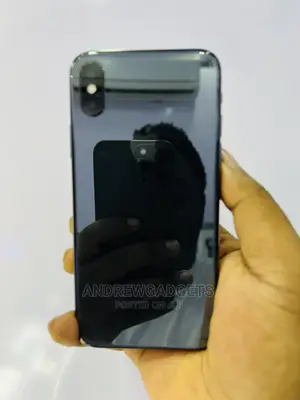Apple iPhone X 64 GB Black