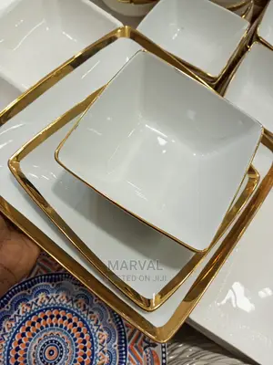 Square Golden Dinner Set (18pc)