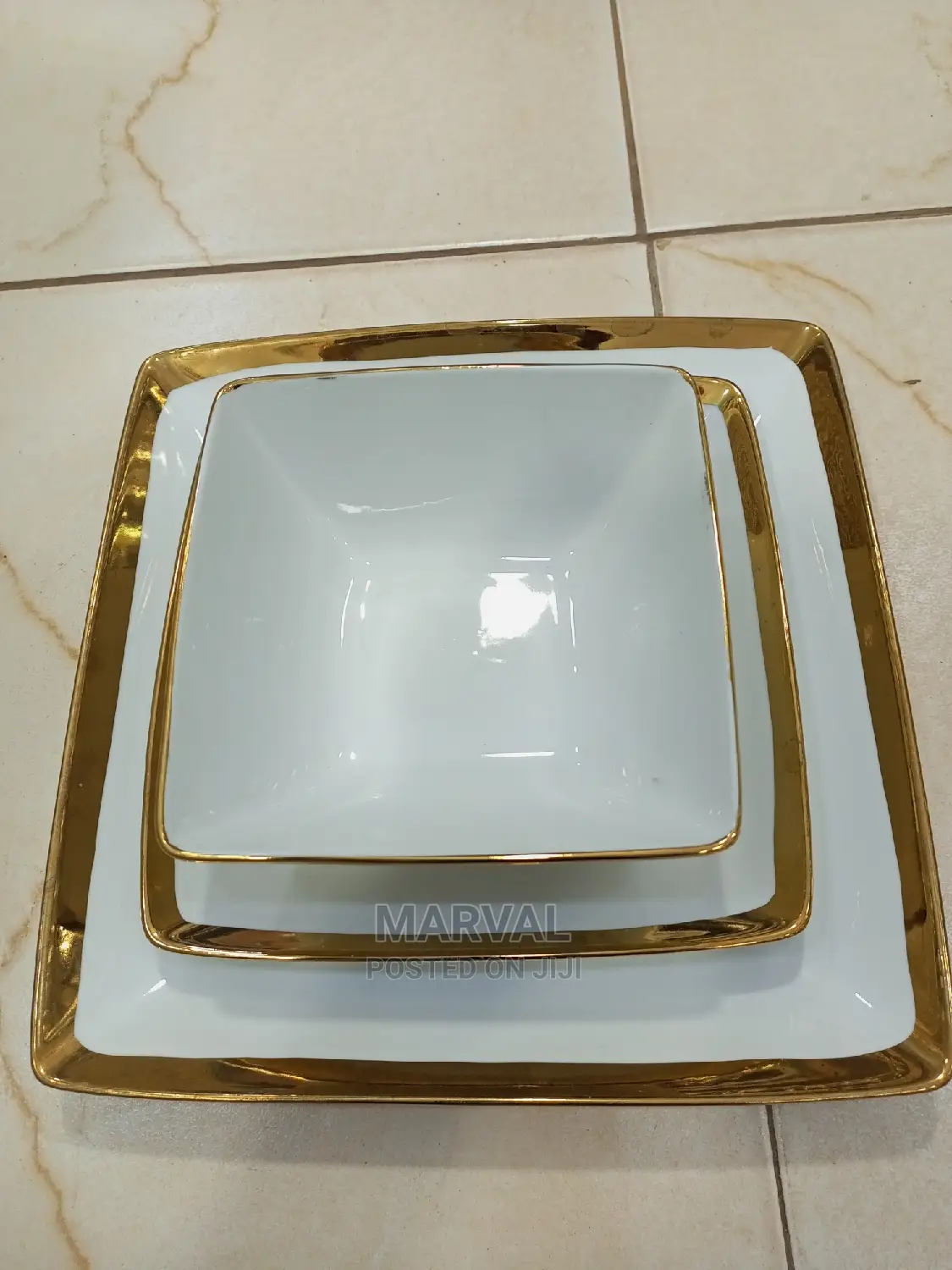 Square Golden Dinner Set (18pc)