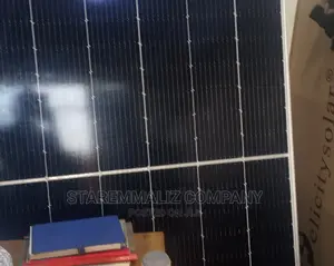 Solar Panels 475 at W Jinko