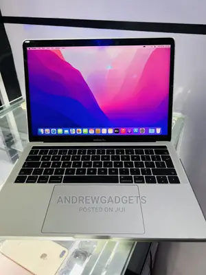 Laptop Apple MacBook Pro 8GB Intel Core I5 SSD 512GB