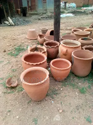 Garden Pots (Flower Pots)