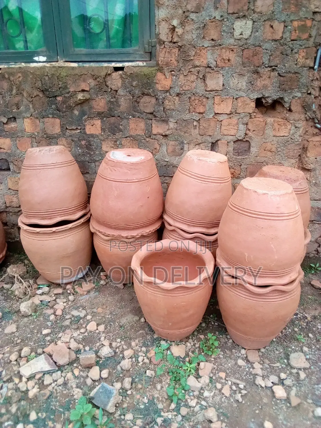 Garden Pots (Flower Pots)