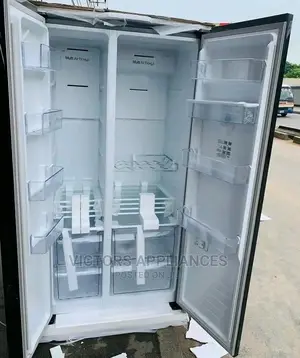 Hisense 670L Side by Side Refrigerator