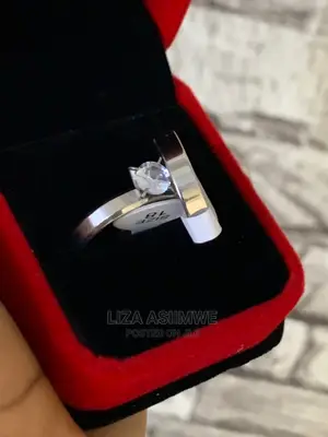 Engagement and Wedding Rings Available at a Good Price