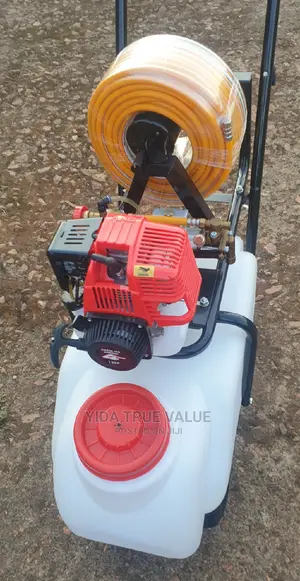 4 Stroke Garden Sprayer With 50 Litres Tank