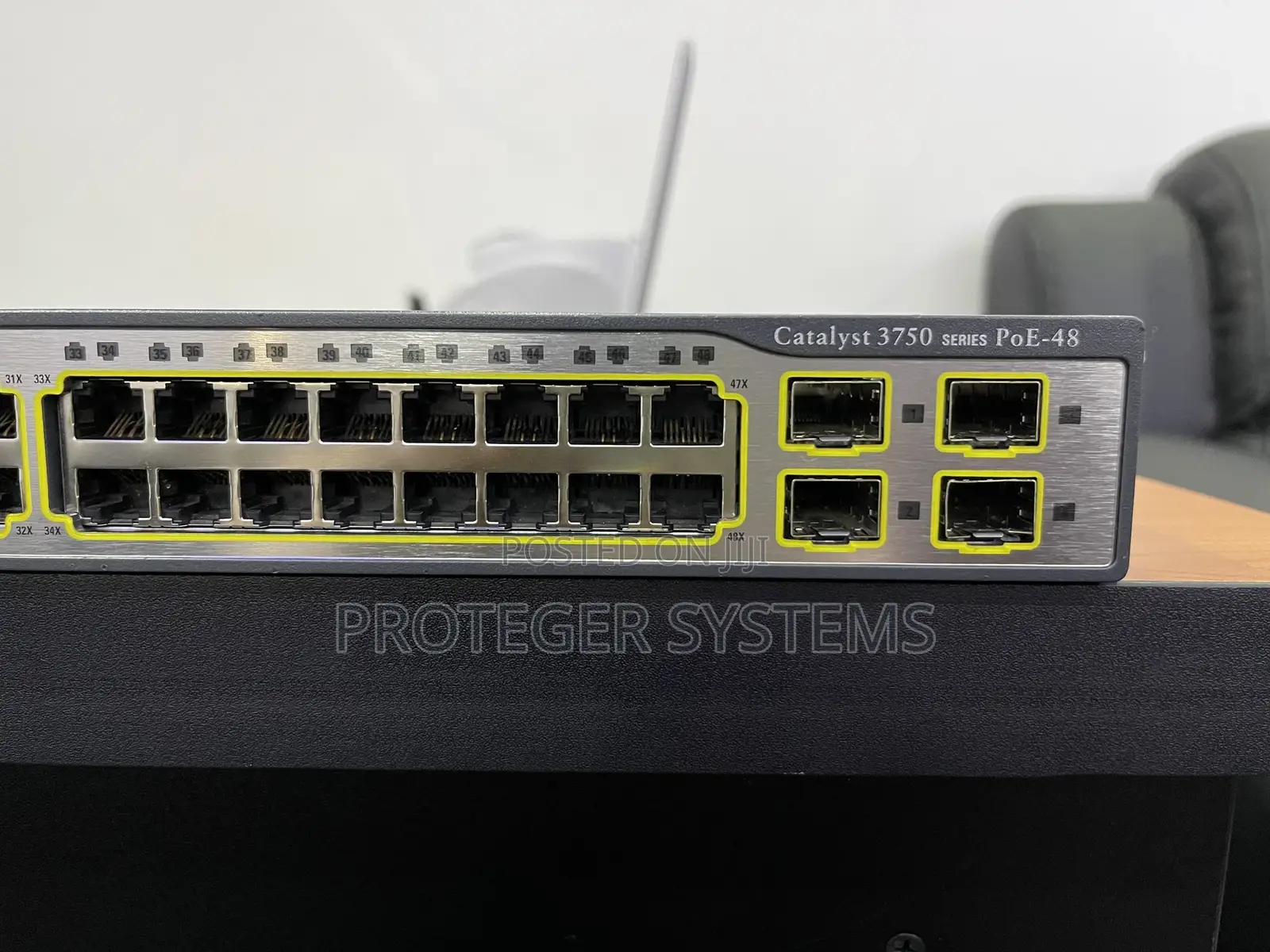 Cisco 3750G 48 Poe Network Switch